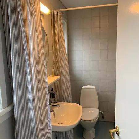 Strandlyst Rooms, Self Service, Tornby موتيل *