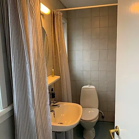 Strandlyst Rooms, Self Service, Tornby موتيل