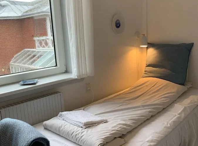 Strandlyst Rooms, Self Service, Tornby Motel *